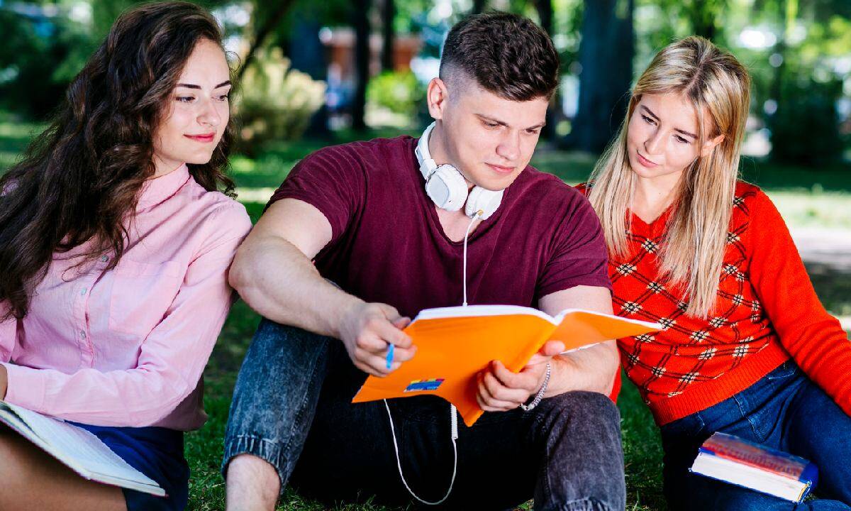 carta della cultura giovani e carta del merito 2025