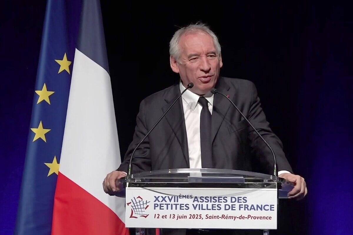 dumping fiscale bayrou